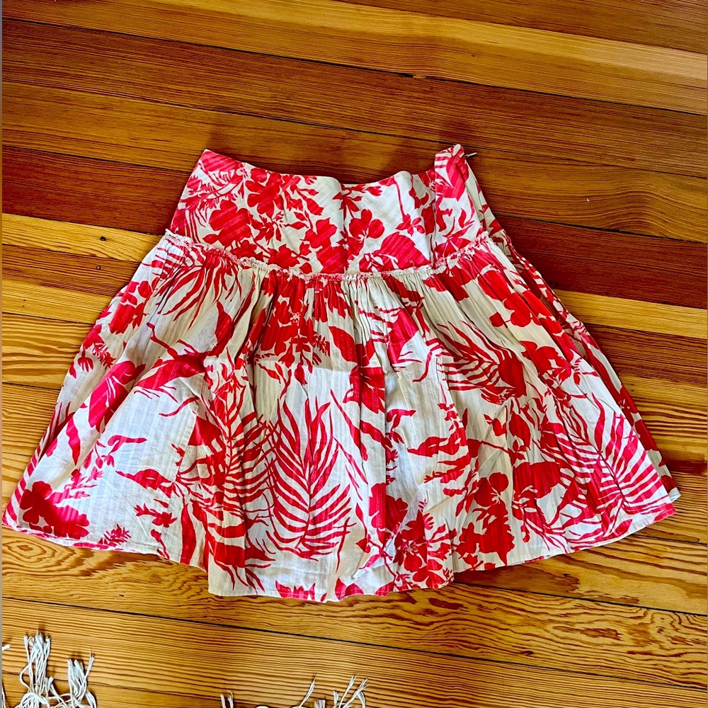 Urban Outfitters Hawaiian print skirt size 5